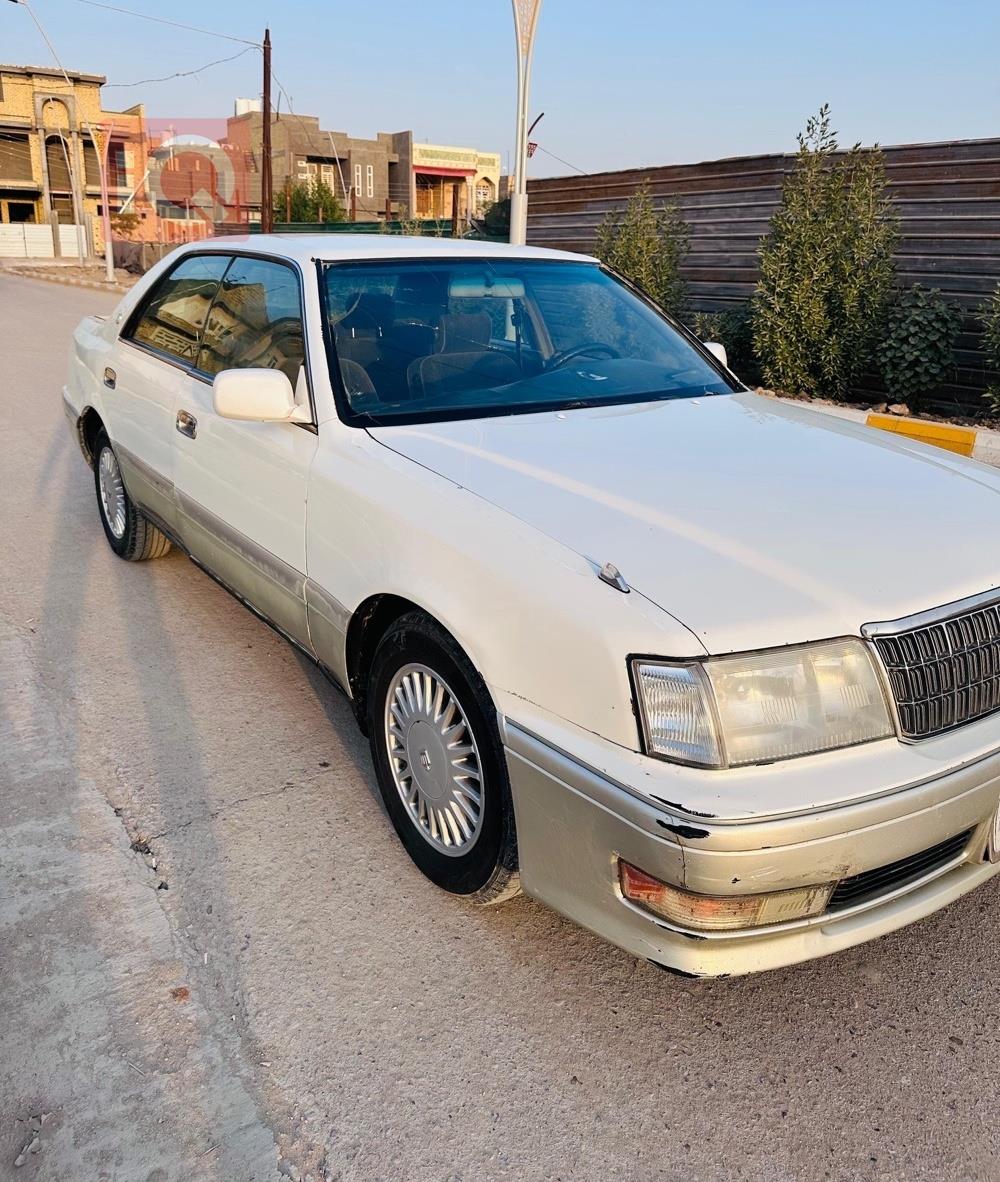 تويوتا كراون